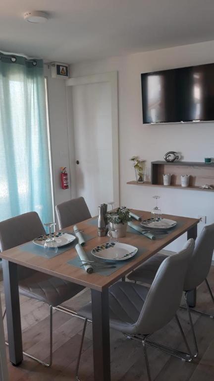 Hébergement de vacances House Beta With Pool, Jacuzzi, Playground & Bbq In An Olive Grove With A Beach, Pomer - Istria Pula