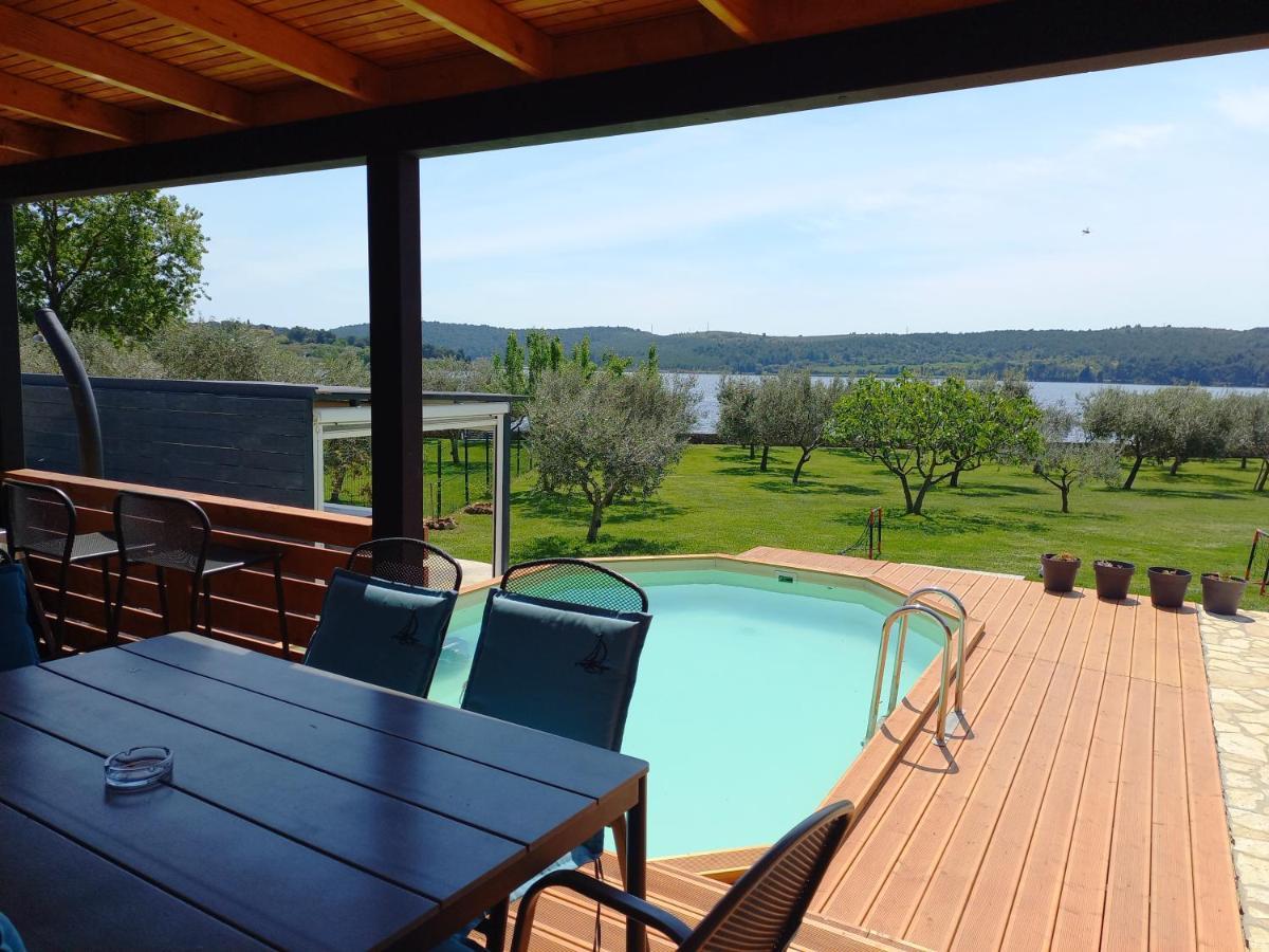 House Beta With Pool, Jacuzzi, Playground & Bbq In An Olive Grove With A Beach, Pomer - Istria * Pula