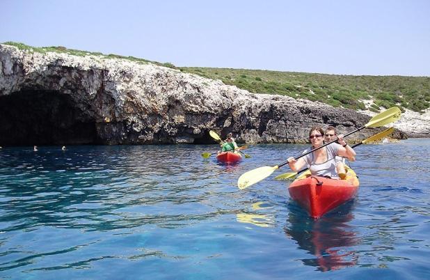 House Beta With Pool, Jacuzzi, Playground & Bbq In An Olive Grove With A Beach, Pomer - Istria Hébergement de vacances Pula